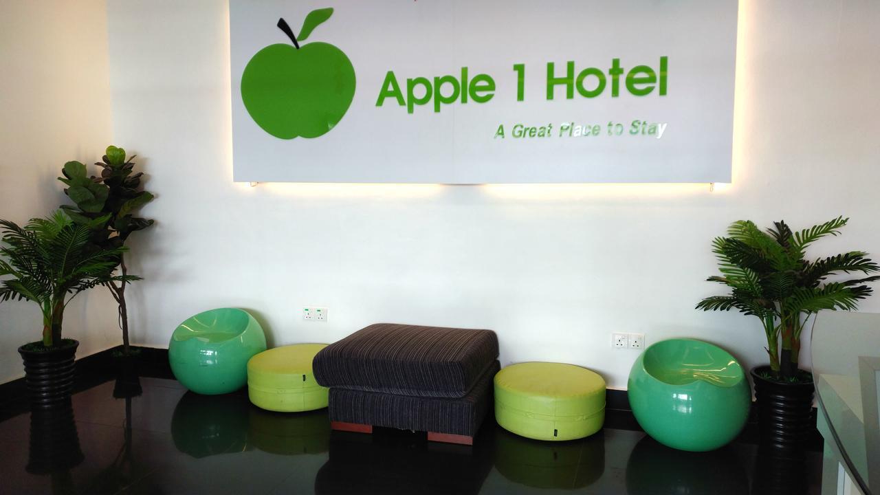 Apple 1 Hotel Budget Gelugor Buitenkant foto